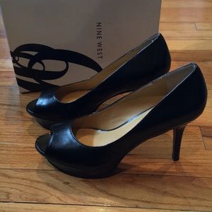 NINE WEST Peek Toe Platform Pumps